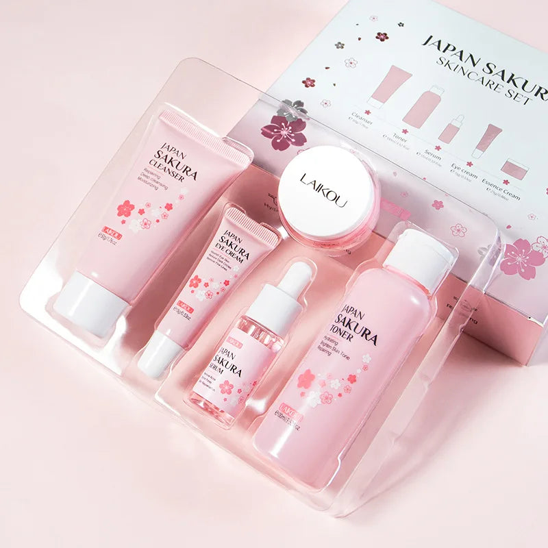 SAKURA Essence Skin Care Set